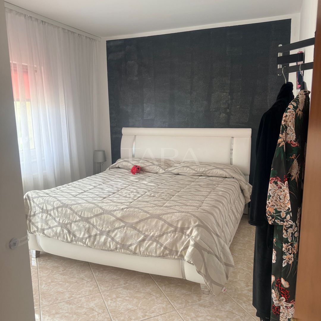 Vanzare apartament decomandat  in zona centrala Apahida - Poză 2