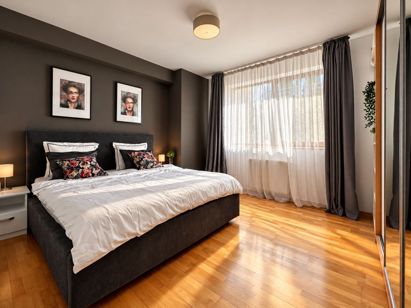 AP. 3 CAMERE - 170 MP, PERLA RESIDENCE, PET-FRIENDLY, PARCARI SUPERANE - Poză 1