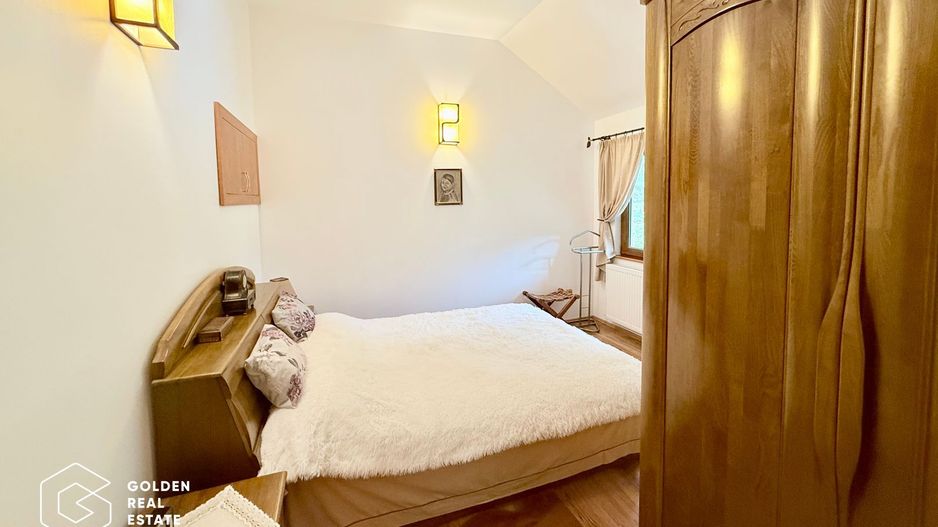 Vila de exceptie in Sinaia, mobilata, utilata, cu vedere superba - Poză 21