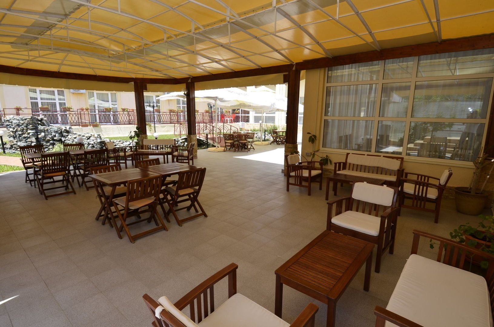 Hotel 45 camere de vânzare în Costinești – aproape de plaja - Poză 8