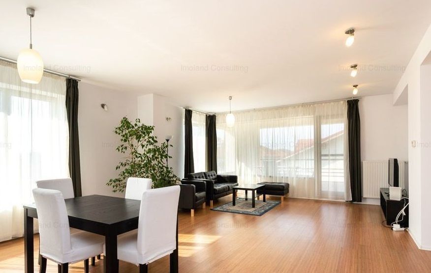 Apartament 3 camere de închiriat spațios proaspăt renovat - Poză 1