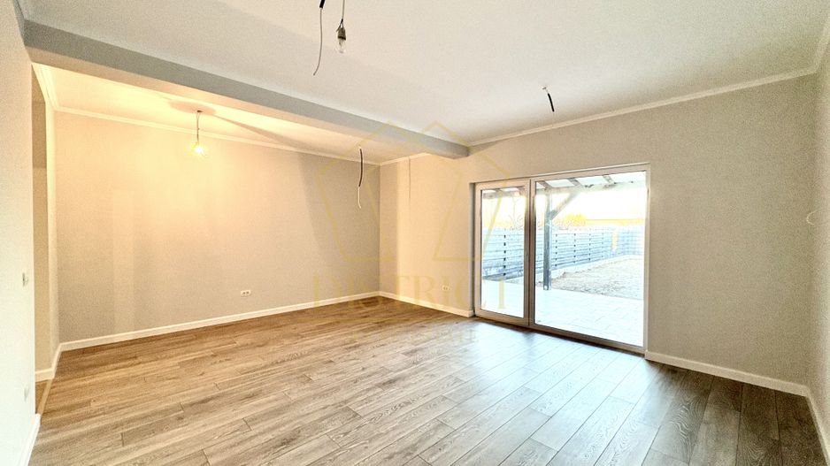 Duplex modern cu 4 camere si dressing | Remetea Mare | Restaurant Jack - Poză 2