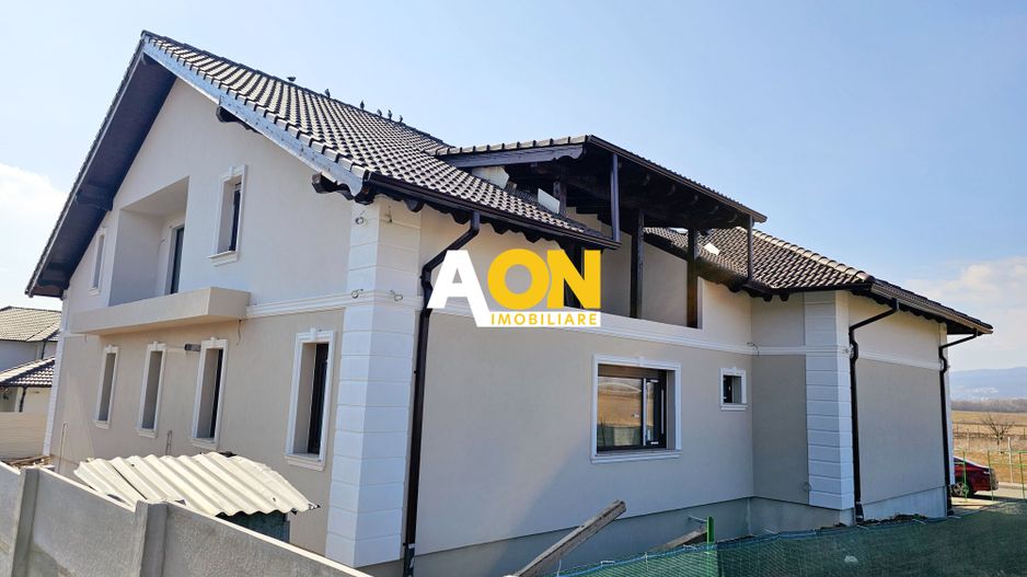 Casă 6 camere în Ciugud, dotări premium și design modern, 710 mp teren - Poză 4