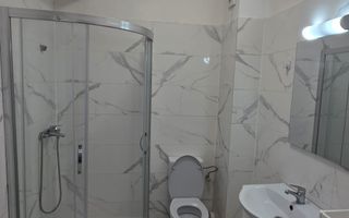 Garsoniera noua, gata de locuit, mobilata modern, Metrou Aparatori - Poză 13