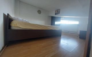 Apartament Mansardat cu 2 Camere în Postalionului - Poză 1