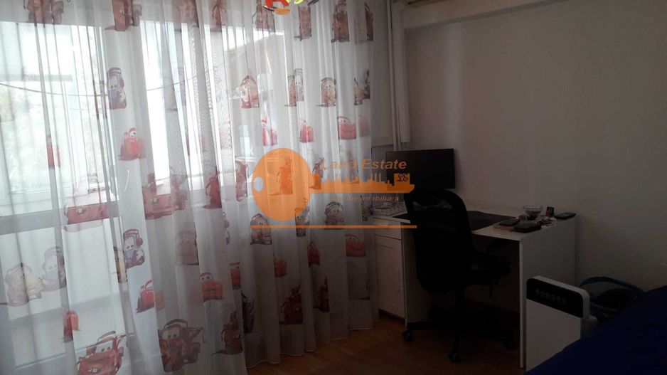 3 camere Baneasa-Herastrau ( Lift ) - Poză 5