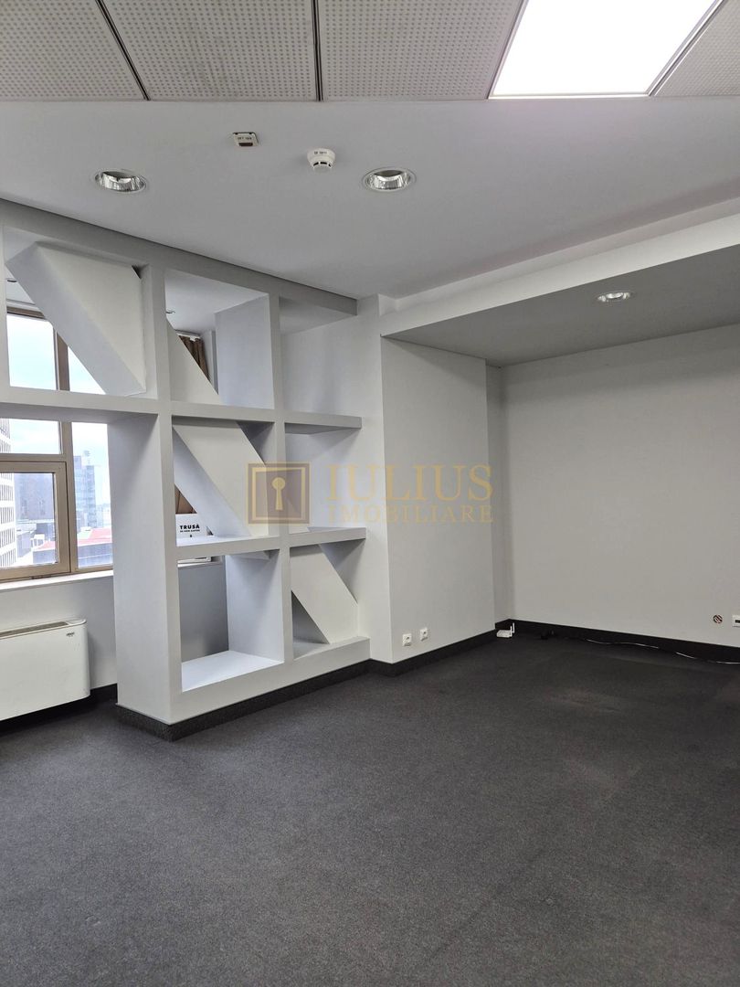 Birour 47m, visavid de Iulius Mall - Poză 2