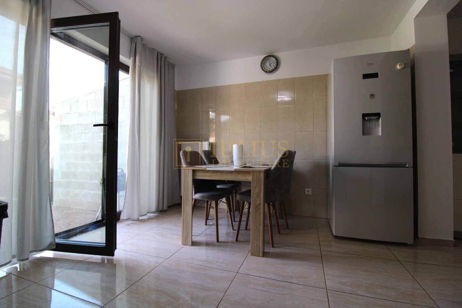 Casă renovată, prima închiriere | Dumbrăvița - aproape de pădure - Poză 11
