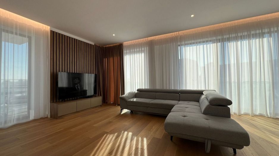 Apartament High End I 4 Camere în One Herăstrău Towers - Poză 1