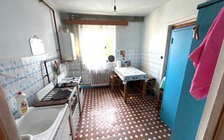 APARTAMENT 3 CAMERE ETAJ 4 CAMPULUNG - Poză 8