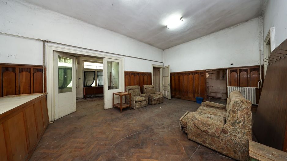 Casă spațioasă în centrul orașului Sfântu Gheorghe | Teren 1300 mp - Poză 17