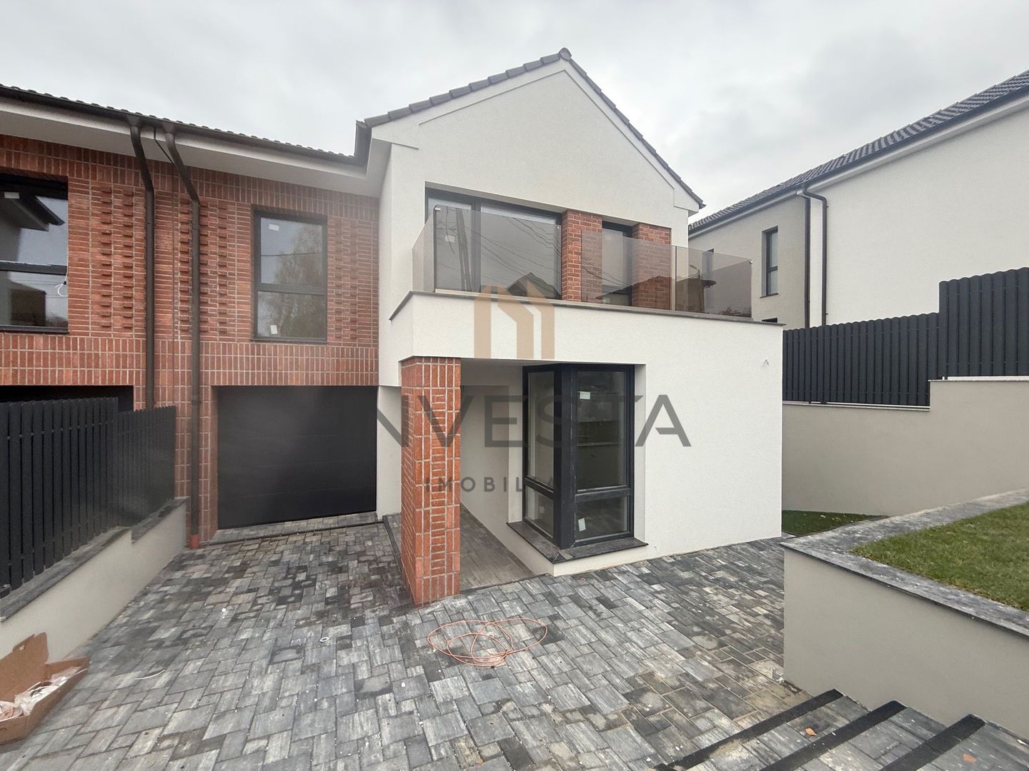 Duplex cu 612 mp de teren! - Poză 1