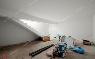 Casă de Vis în Devenire: Vilă Modernă cu Potențial imens - Poză 10