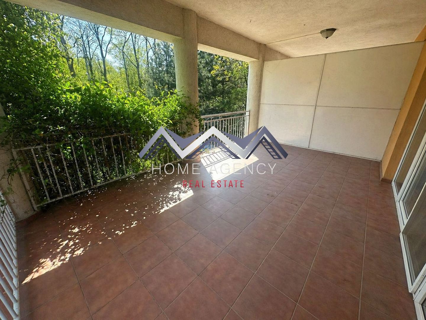 Apartament 2 camere | include parcare - Poză 1