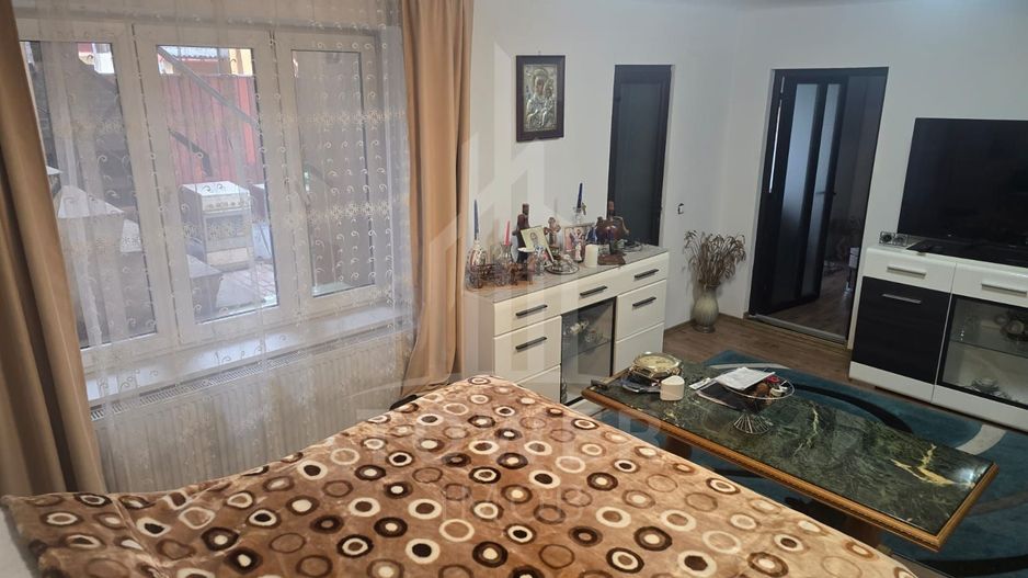 Apartament 2 camere gradina curte si garaj - Poză 9