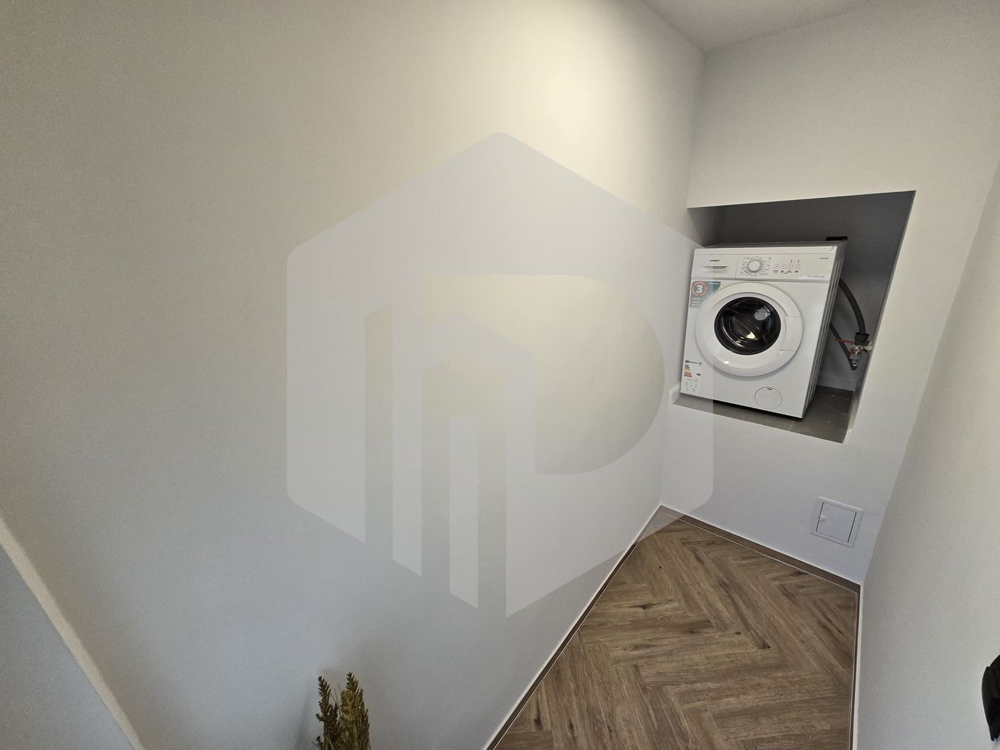 Apartament superb 2 dormitoare zona Ultracentrala - Poză 10