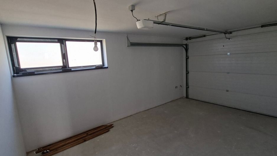 Casa idividuala P+1E - Finisata la cheie - Poză 13