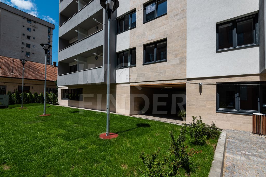 Spatiu de Birou zona Centrala - Poză 1