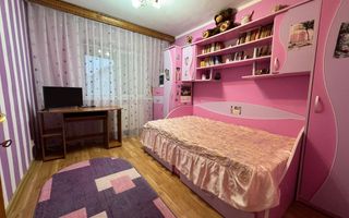 Apartament 4 Camere de vânzare în Onești - Poză 6