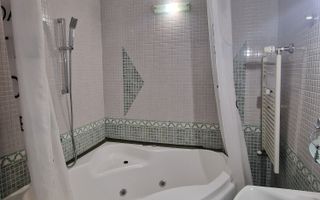 Apartament cu 3 camere | Vedere Panoramica | Nufarul | Oradea - Poză 8