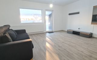 Casa semimobilata semiutilata in Cartier Izvor Tarlungeni Brasov - Poză 10