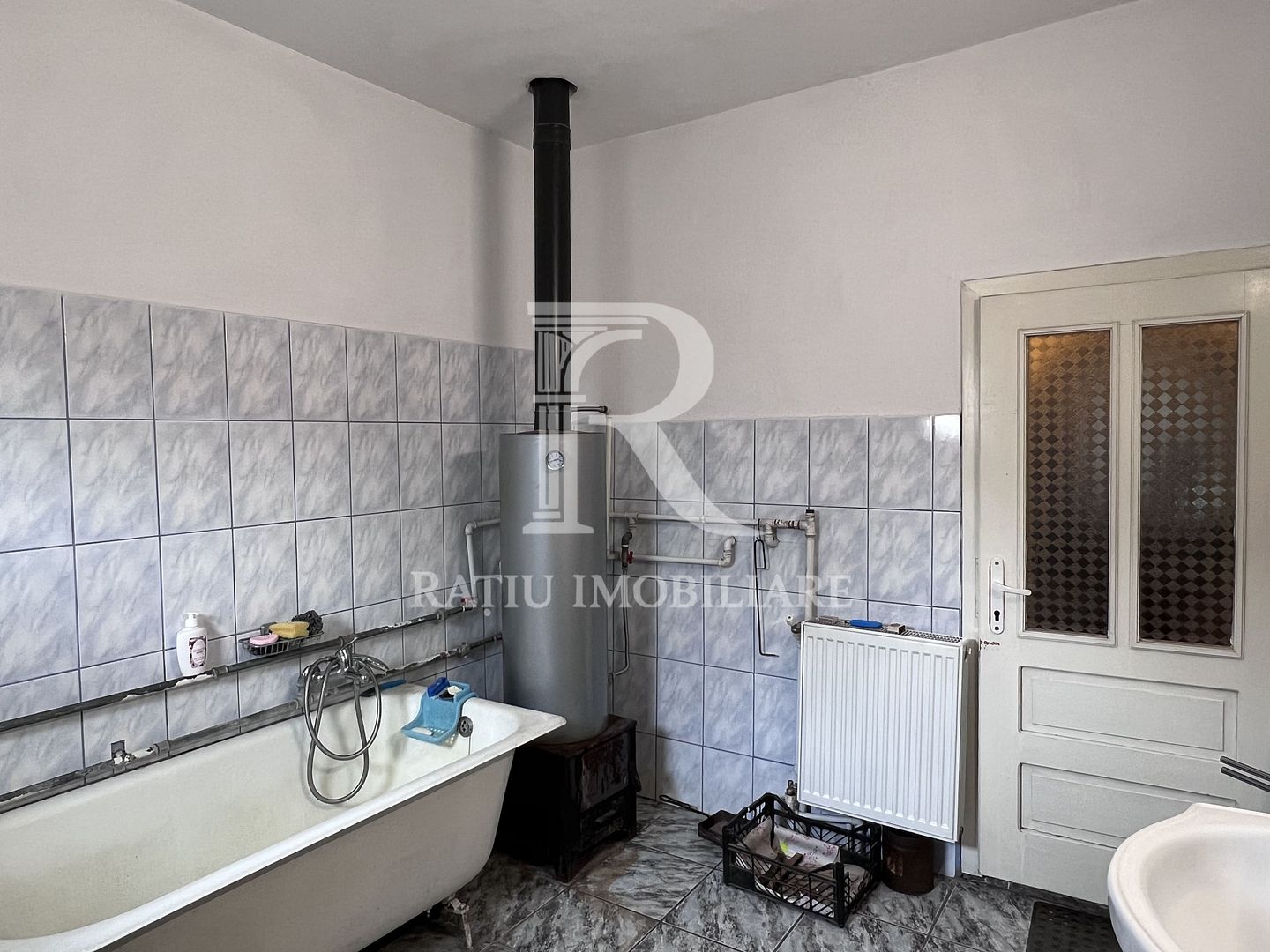 Proprietate rurală de vânzare | 1500 mp teren | Cobătești | Harghita - Poză 20