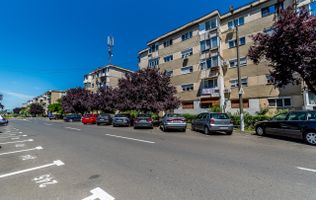 Ap 2 camere decomandat, renovat, 2 balcoane. Cartier Alfa Arad