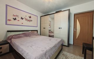 Apartament 3 camere de vanzare situat în Șelimbăr, pe Pictor Brana. - Poză 10