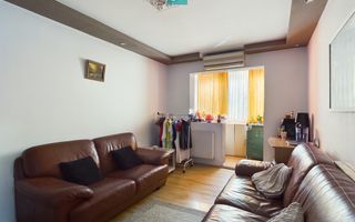 Apartament cu 3 camere, etaj intermediar, zona Spitalului Judetean - Poză 2