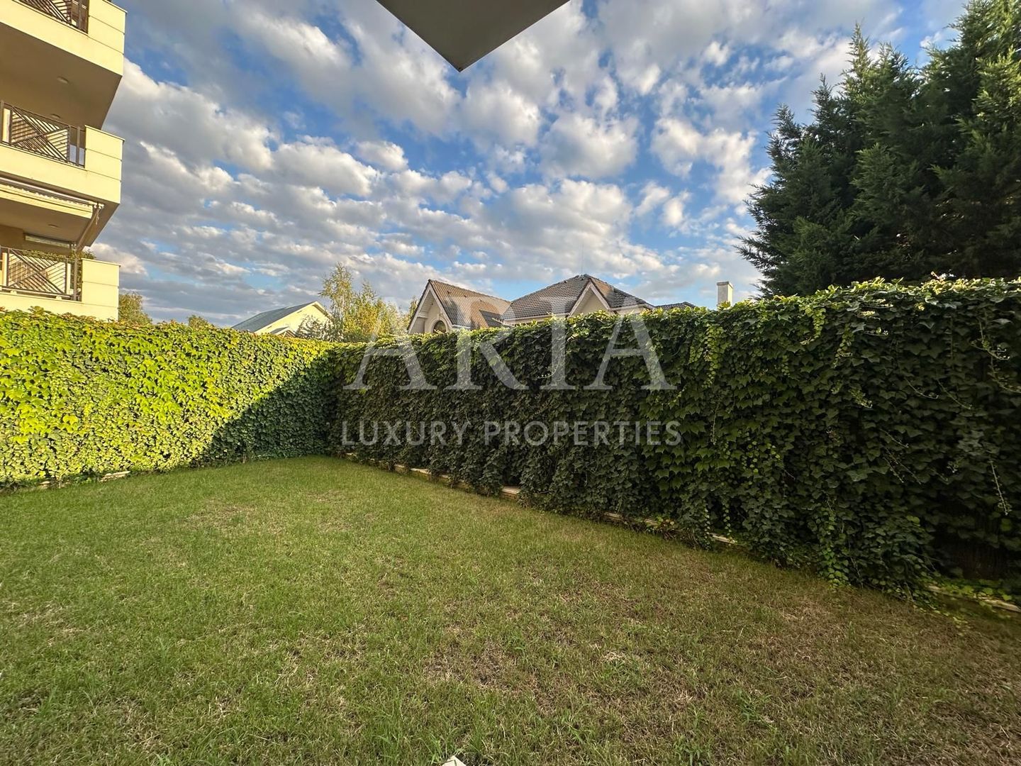 TRIANA 3 CAMERE | CURTE | PISCINA | GYM - Poză 19