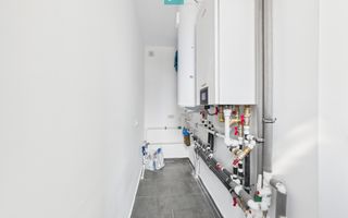 Casă în ansamblu rezidențial cu 5 camere, Tunari, aproape de oraș - Poză 11