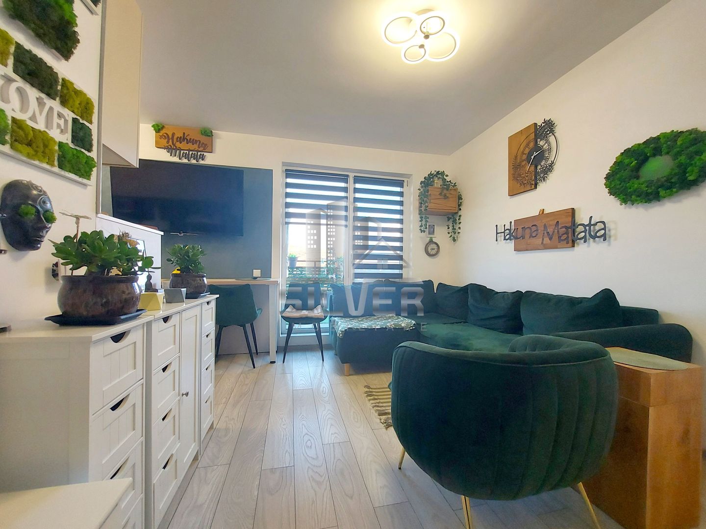 Apartament cu 2 camere/terasa 23.6 mp/zona strazii Eroilor. - Poză 5