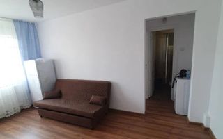 Apartament 3 camere,  Micro 21,et 3,renovat ,mobilat cu totul nou - Poză 2
