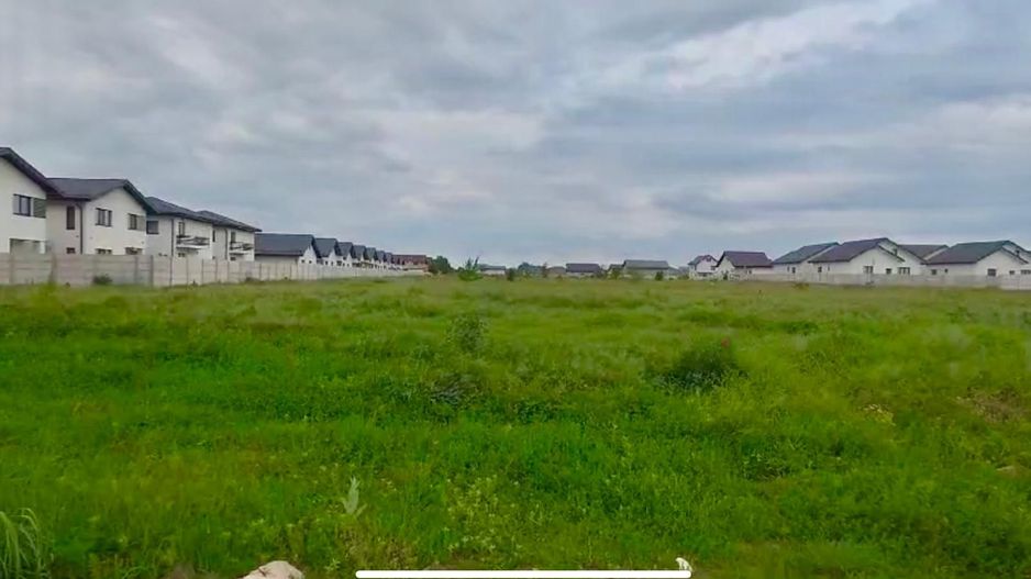 Teren intravilan superb pentru dezvoltare imobiliara Pantelimon - Poză 1