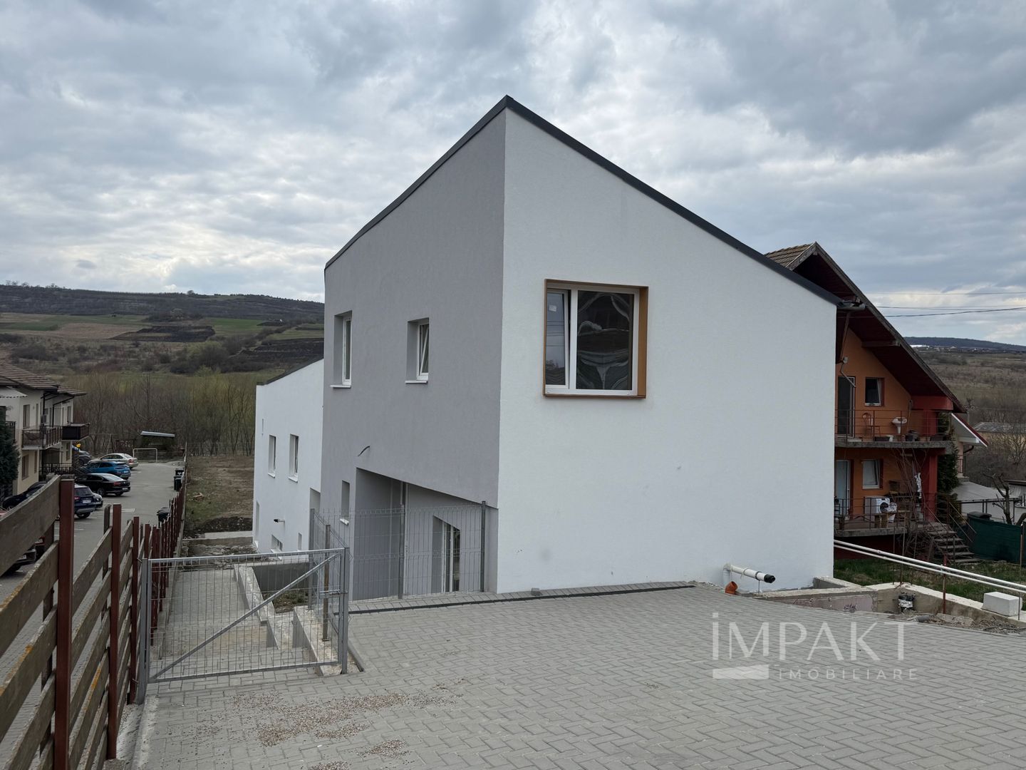 De Vânzare Duplex pe Strada Oașului! - Poză 1