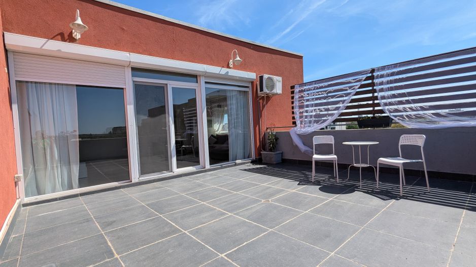 Penthouse, 100 mp utili, 50 mp terase - Poză 10