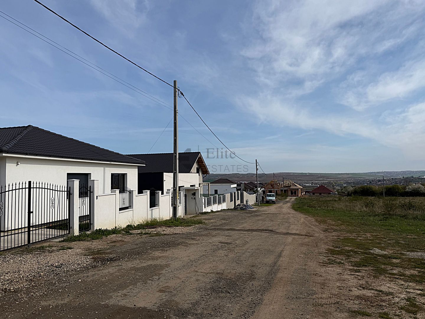 Teren intravilan 650 mp de vanzare in Paleu - Poză 1