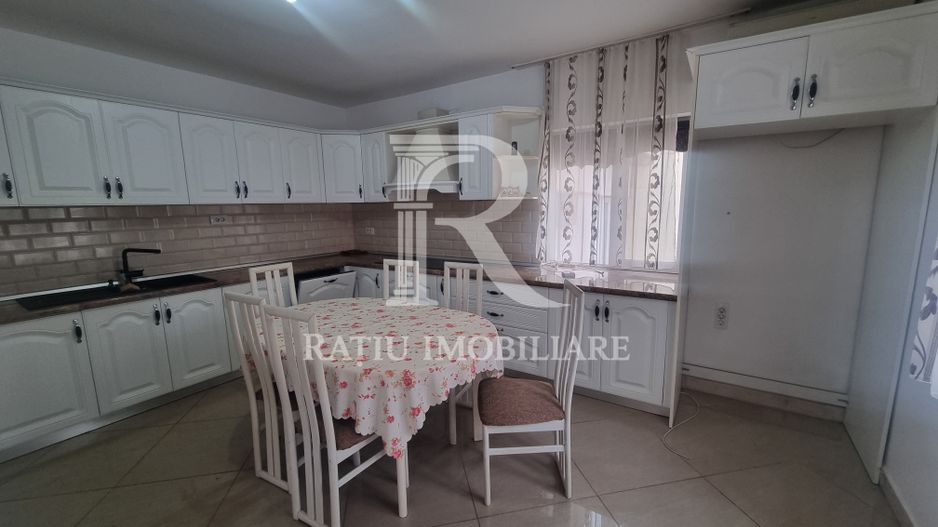 Casă  3 corpuri de vânzare | Teren 1060 mp | Cristur | Hunedoara - Poză 1