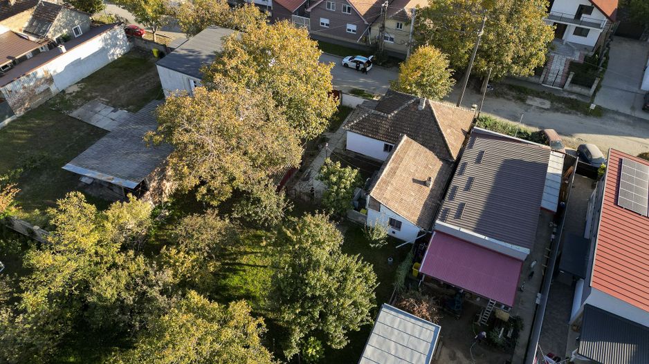 Teren intravilan între case în Șega - Poză 3