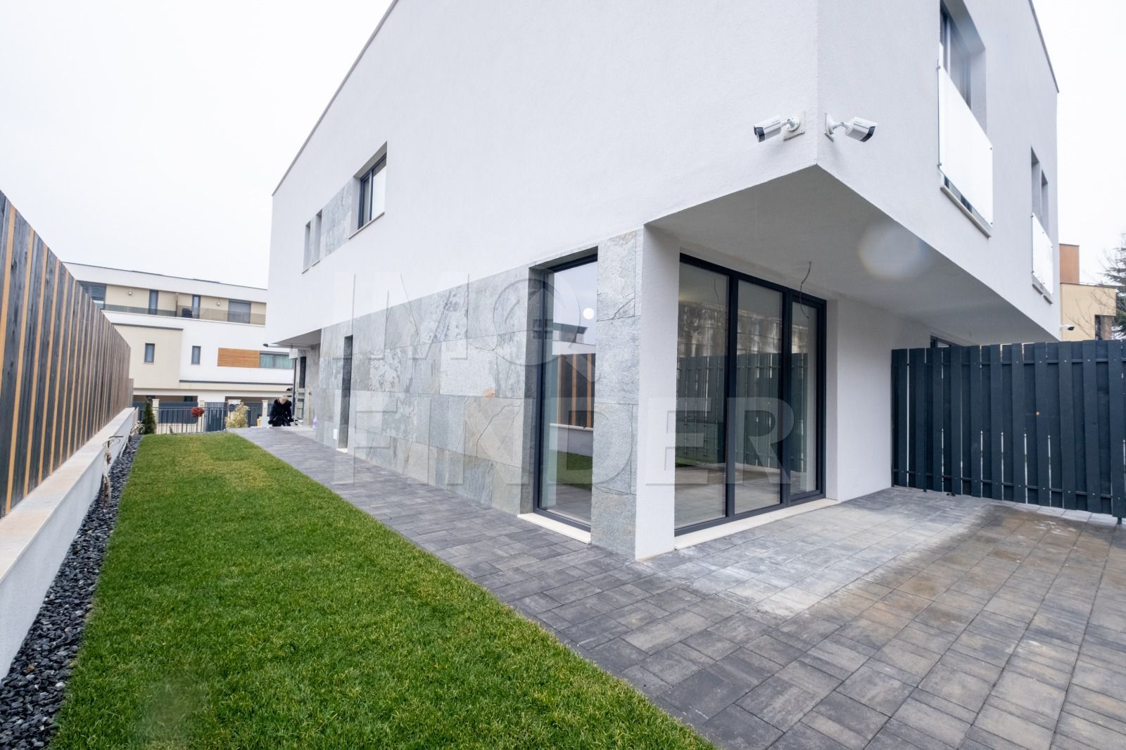 Vanzare parte de duplex 200 mp utili, teren 230 mp, Andrei Muresanu - Poză 2