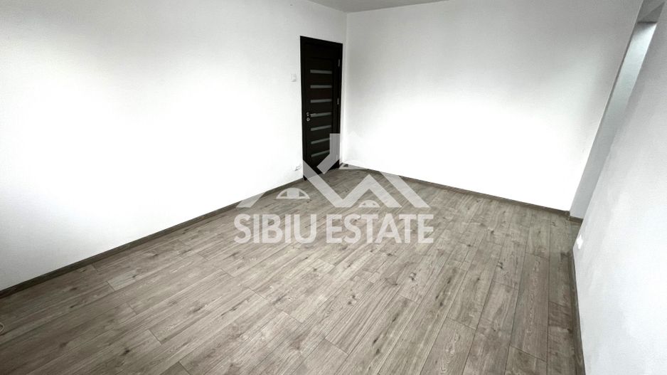 Apartament 2 camere cu balcon, pivnita Sibiu, scoala 9 - Poză 11