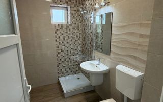 Clădire Multifuncțională 800 mp | Renovată 2024 | Ideală pentru Clinică, Birouri - Poză 17