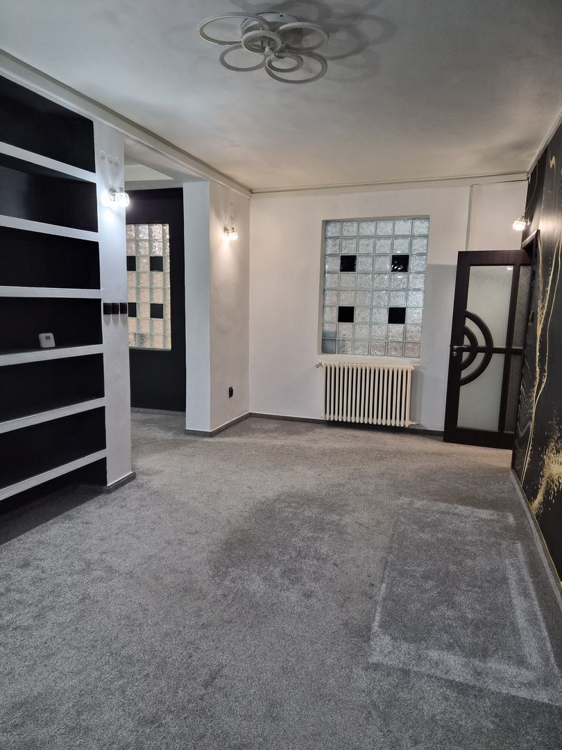 De vânzare Vilă individuala 11 camere curte proprie Parcul Carol - Poză 13