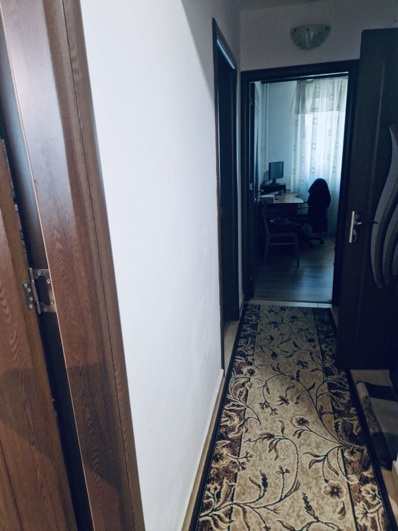 Apartament 3 camere Drumul Taberei Parc Moghioros - Poză 5