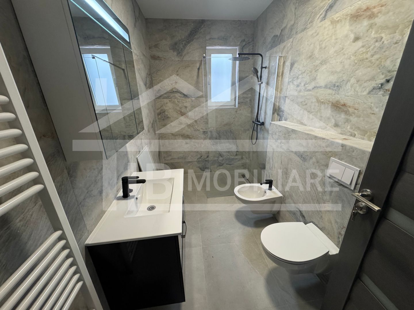 Casa cu 4 camere, 110 mp, Zona Unirii - Poză 10