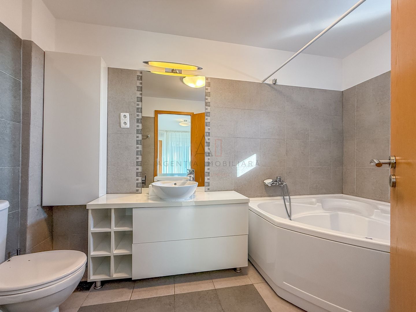 4 Camere Green Lake | Parcare Inclusa | Baneasa Sisesti - Poză 18