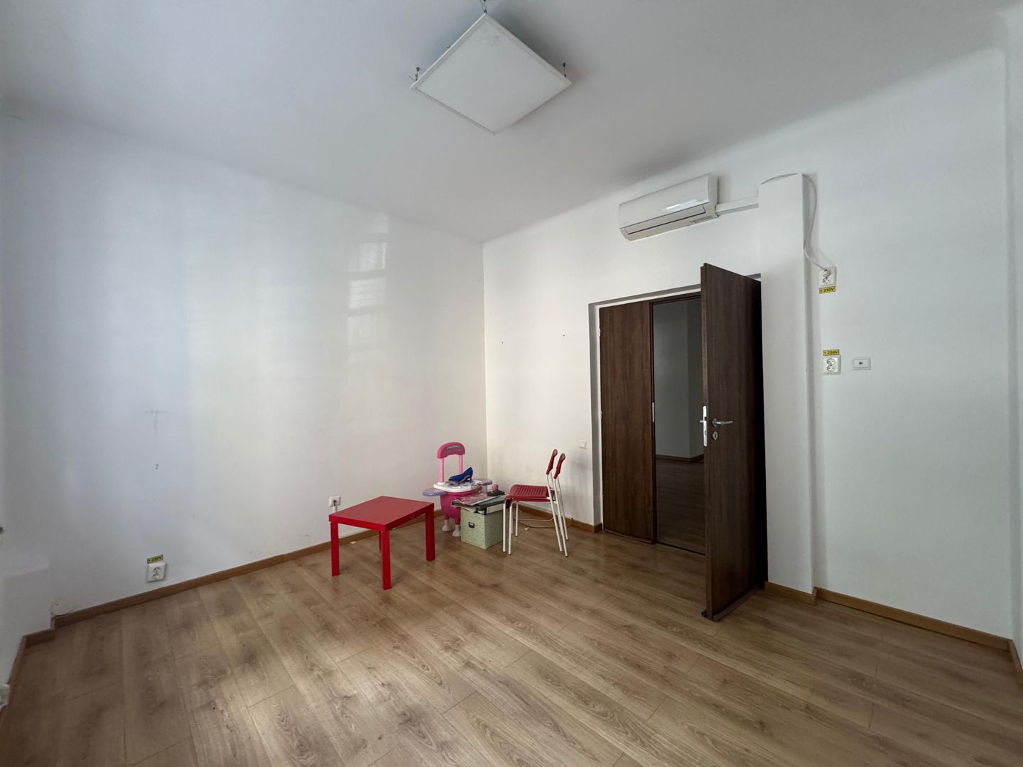 5 camere| Piata Rosetti - Poză 13