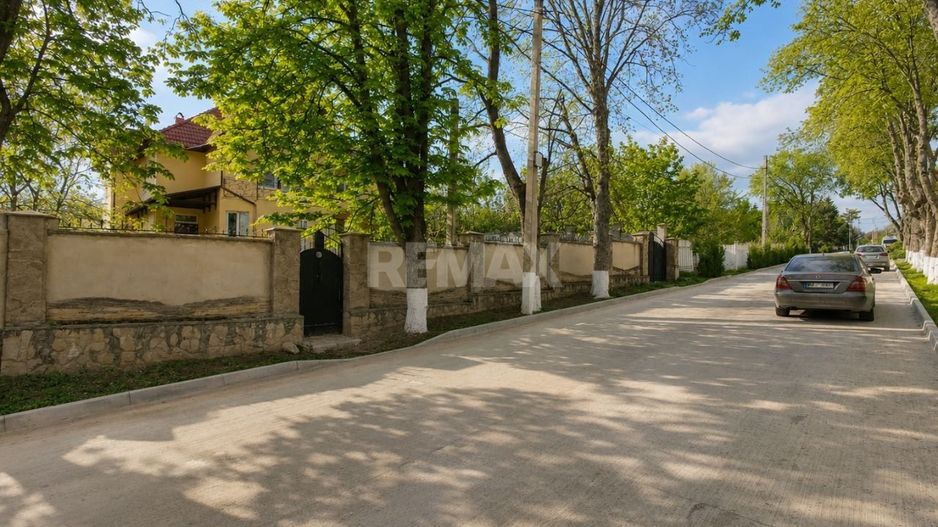 Cojușna - Casă 6 Dormitoare + Living | 259 m² | teren 10,81 ari | 249.000 € - Poză 20