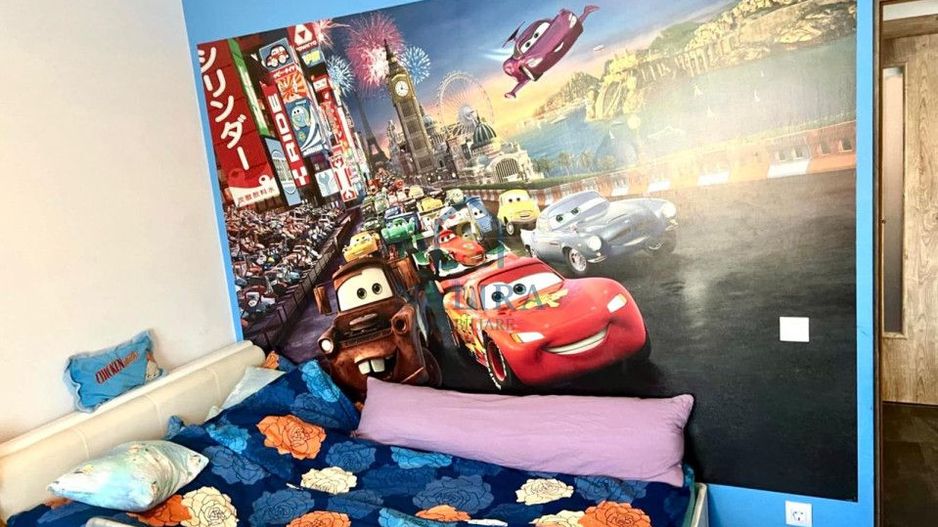 Vanzare apartament - 3 camere  - etaj intermediar - Paltinisului - Poză 8