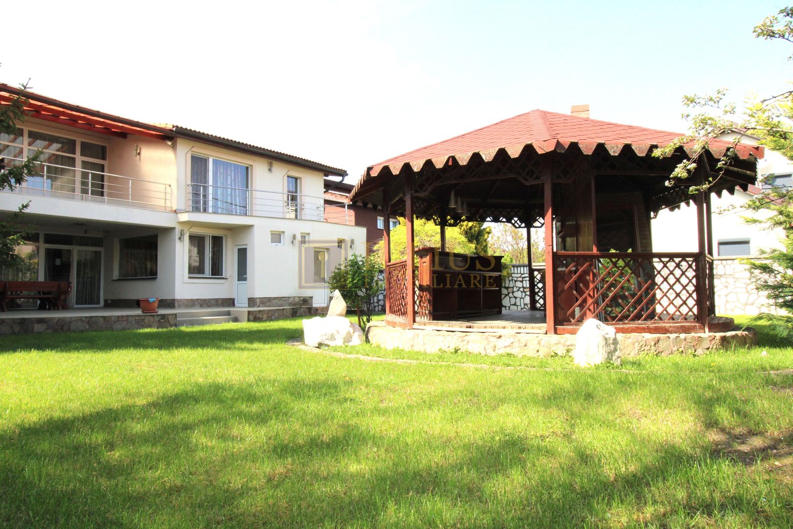 Casă individuală – Dumbrăvița, mobilata si utilata, spatii generoase. - Poză 33